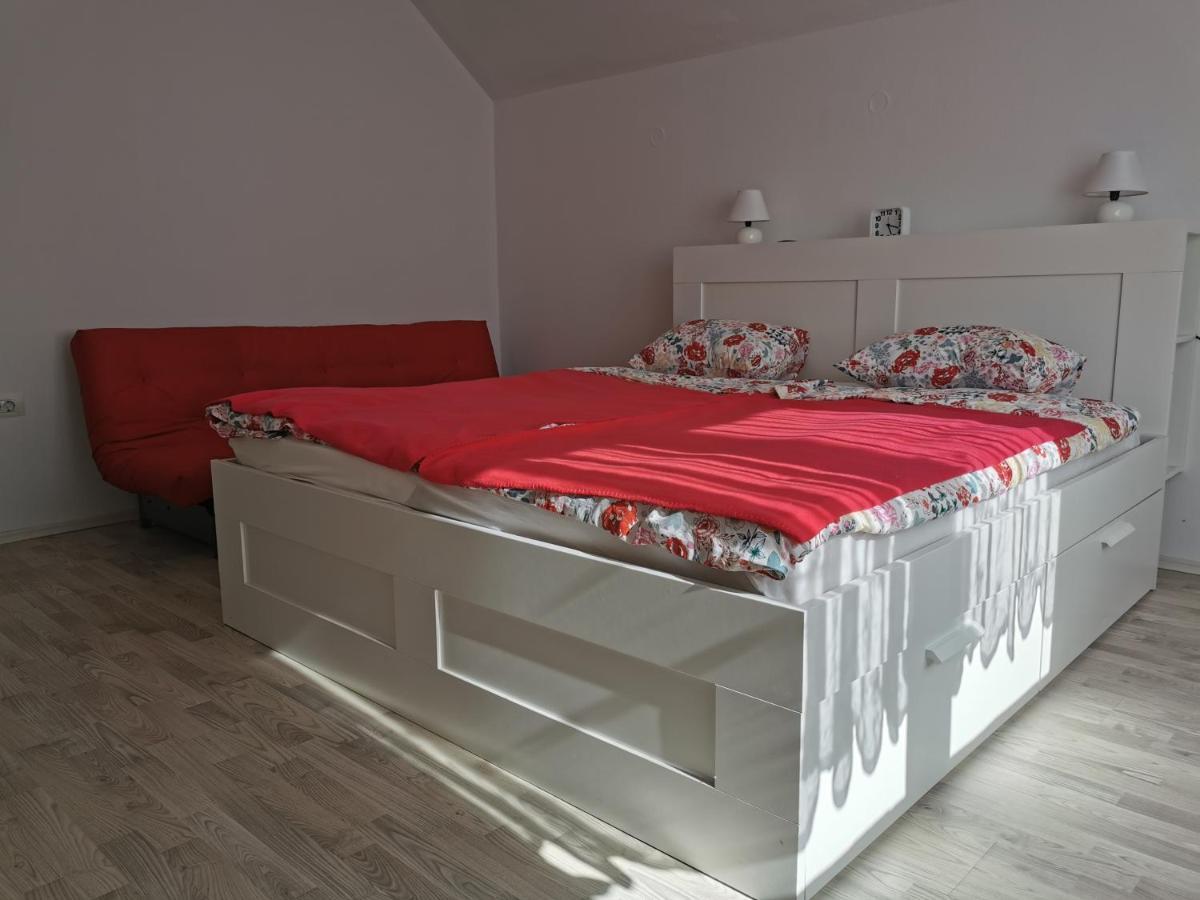 Apartma Rekar - A House, Where You Can Relax In The Embrace Of Nature Jesenice Exterior photo