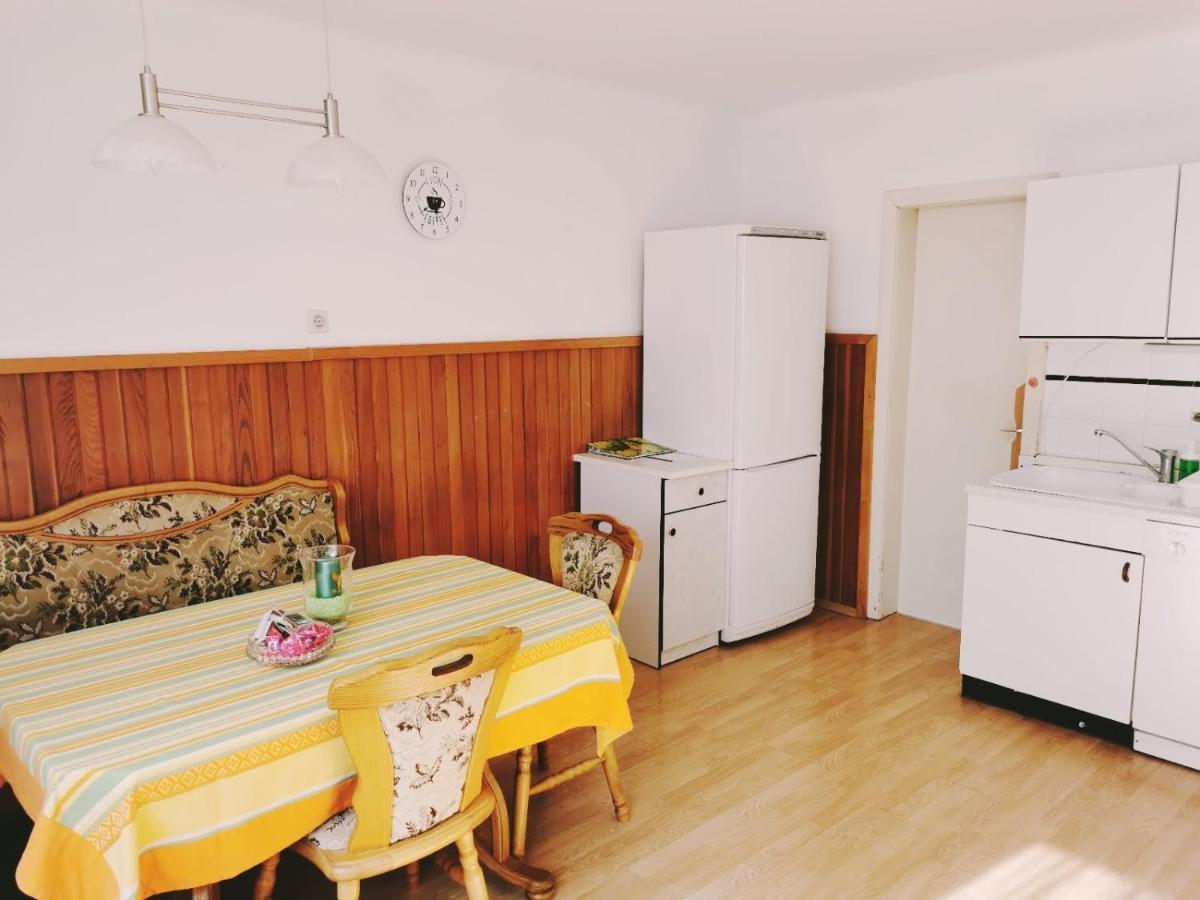 Apartma Rekar - A House, Where You Can Relax In The Embrace Of Nature Jesenice Exterior photo