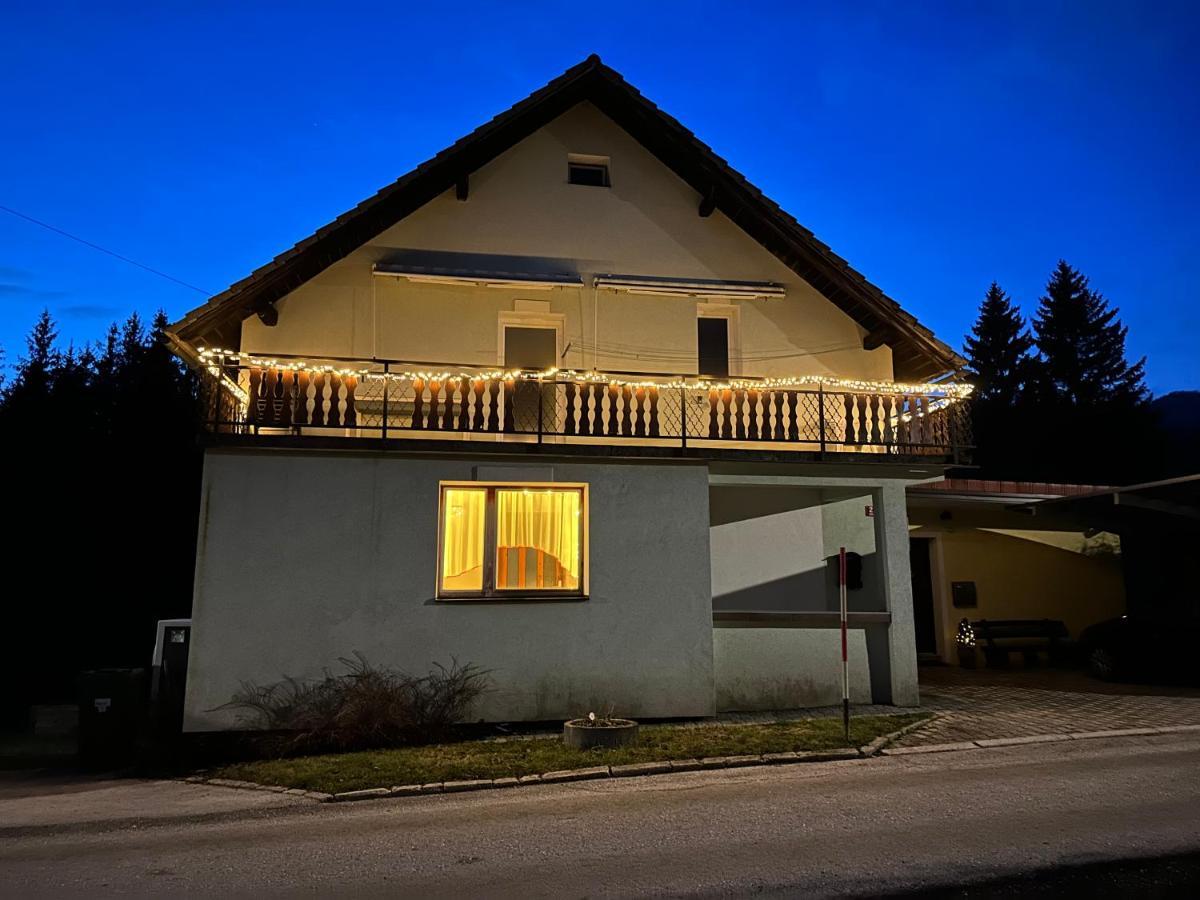 Apartma Rekar - A House, Where You Can Relax In The Embrace Of Nature Jesenice Exterior photo